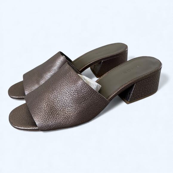 Vince Karissa Metallic Leather Slide Block Heel Sandals women's Size 8 M - Picture 8 of 11